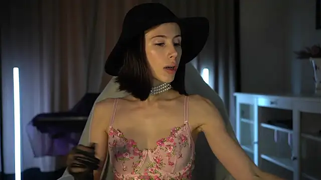 Your Nicolett online show from September 26, 4:41 am