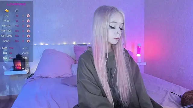 Misty Shadow online show from January 26, 2:14 am