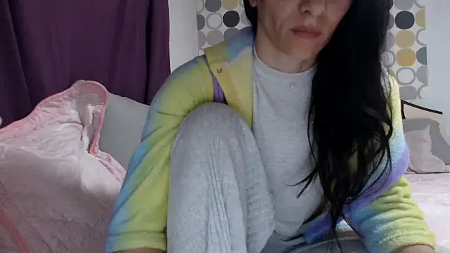 Snapshot of sexyevalove chatting on September 20, 4:06 am sexyevalove online show from September 20, 4:06 am