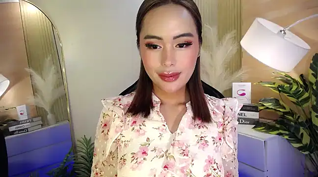 Snapshot of HeavenlyStar chatting on February 25, 3:42 pm HeavenlyStar online show from February 25, 3:42 pm