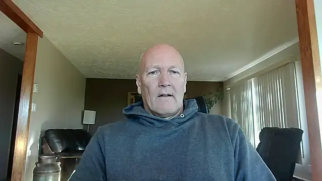 Snapshot of BasicAnt chatting on October 21, 3:11 pm BasicAnt online show from October 21, 3:11 pm