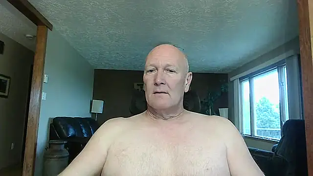 Snapshot of BasicAnt chatting on October 12, 2:18 pm BasicAnt online show from October 12, 2:18 pm