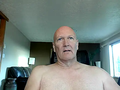 Snapshot of BasicAnt chatting on September 11, 1:22 pm BasicAnt online show from September 11, 1:22 pm