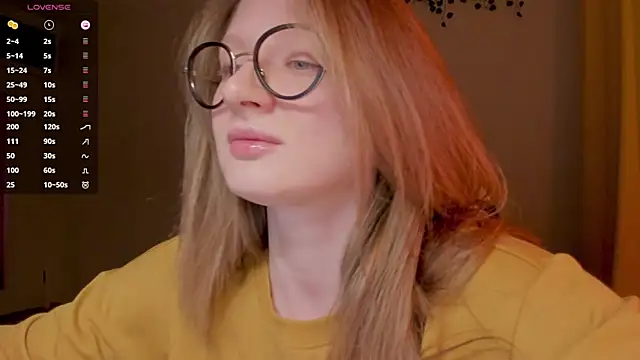 mollytuck online show from April 9, 3:18 pm