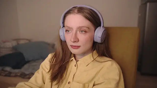 mollytuck online show from December 20, 1:54 pm