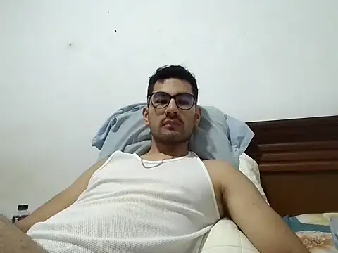 x-sebastian online show from October 5, 7:15 pm