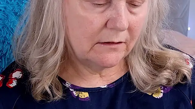 Kaitlyn Winters online show from February 24, 6:53 pm