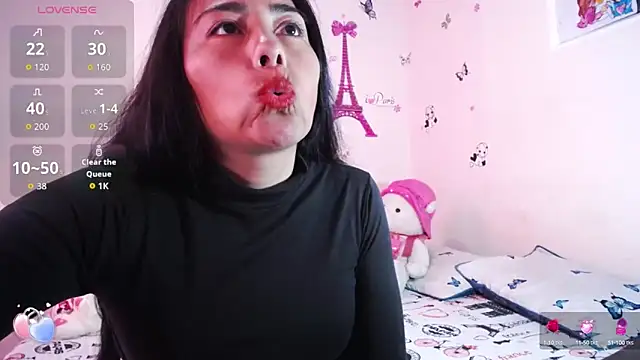 Snapshot of hanna_girl21 chatting on September 24, 8:48 pm hanna girl21 online show from September 24, 8:48 pm