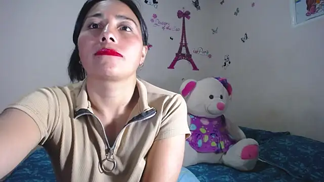 hanna girl21 online show from April 11, 1:46 am