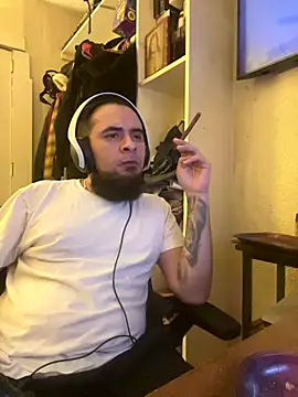 Snapshot of cnasty5621333 chatting on November 16, 1:16 pm cnasty5621333 online show from November 16, 1:16 pm