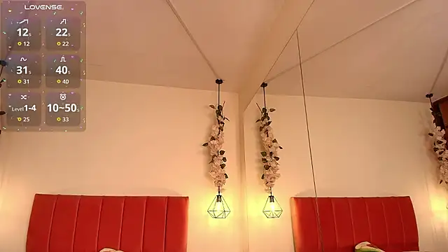 Snapshot of Athompzon chatting on February 18, 11:17 am Athompzon online show from February 18, 11:17 am