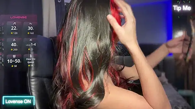 UrdreamTSgirl online show from October 25, 10:25 am