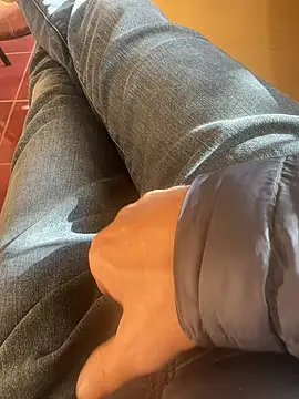 MAHKE12 online show from November 27, 10:27 am