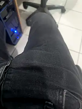 MAHKE12 online show from November 6, 2:21 pm