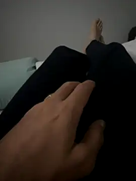 MAHKE12 online show from November 3, 8:45 pm