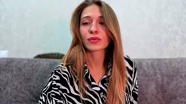 Snapshot of LovelyKatea chatting on September 9, 3:21 pm LovelyKatea online show from September 9, 3:21 pm