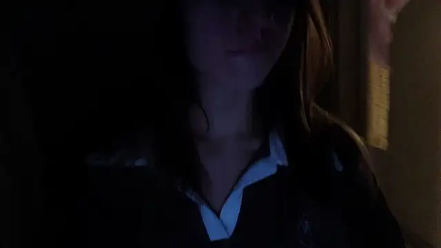 Snapshot of LovelyKatea chatting on November 21, 1:43 pm LovelyKatea online show from November 21, 1:43 pm