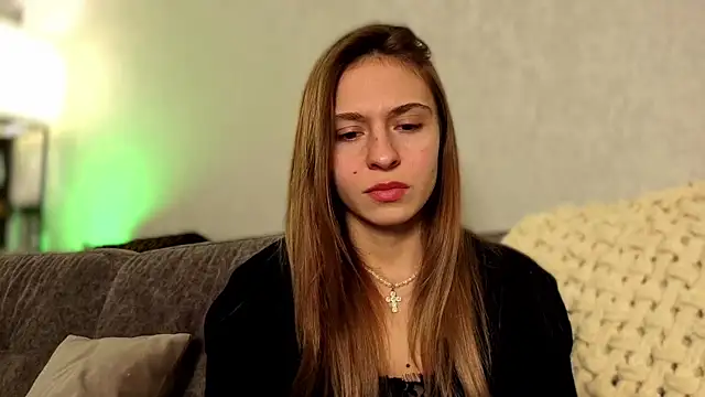 Snapshot of LovelyKatea chatting on October 22, 1:54 pm LovelyKatea online show from October 22, 1:54 pm