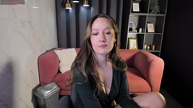 AgnesGoddess online show from April 4, 11:11 pm