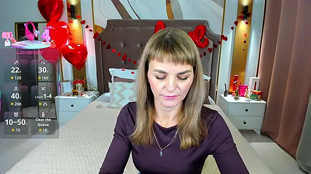 annasimonsj online show from February 18, 1:03 am