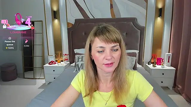 annasimonsj online show from April 2, 12:51 am