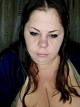 Snapshot of Ginabig chatting on November 28, 7:08 am Ginabig online show from November 28, 7:08 am