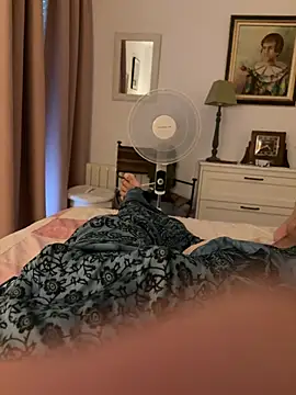 Snapshot of exhibcho chatting on July 18, 1:30 pm exhibcho online show from July 18, 1:30 pm