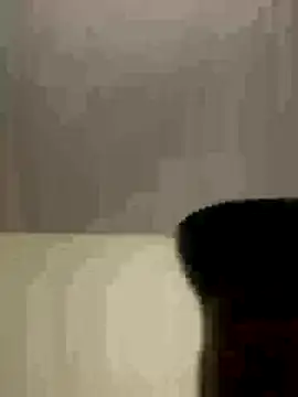 Snapshot of Iced_cloudz chatting on December 13, 10:16 pm Iced cloudz online show from December 13, 10:16 pm