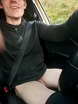 utoopia777 online show from September 9, 4:49 pm