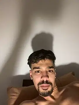 Hermanooooooo online show from December 16, 12:59 am