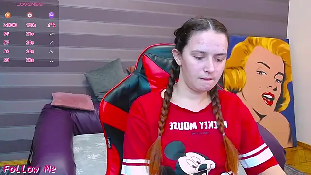 iris nikhols online show from March 9, 1:35 am