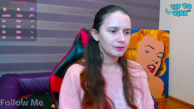 iris nikhols online show from November 17, 9:41 pm