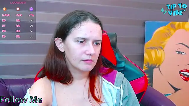 iris nikhols online show from December 13, 8:04 pm