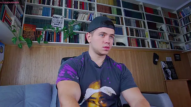 Arilas  online show from September 27, 6:30 am