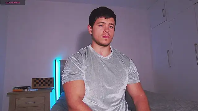 Arilas  online show from March 8, 8:28 am