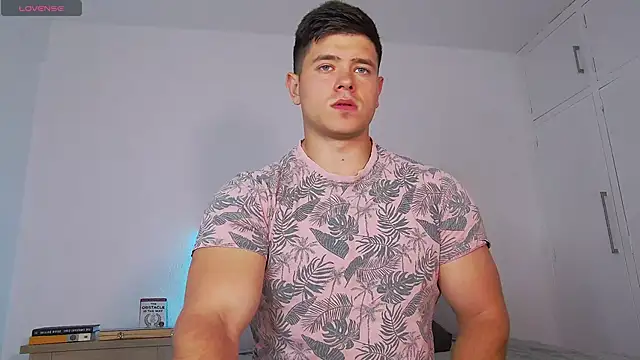 Arilas  online show from April 23, 7:15 am