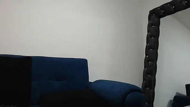kimberlybirdx online show from April 30, 2:51 am