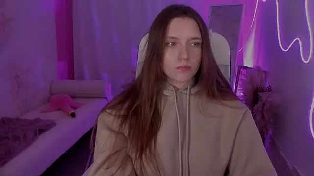 JennyDens online show from November 12, 5:28 pm