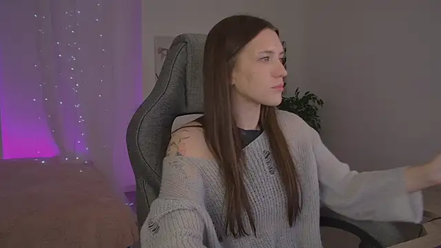 JennyDens online show from February 11, 3:56 pm