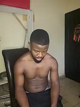 Snapshot of vannycov chatting on December 23, 7:40 am vannycov online show from December 23, 7:40 am