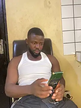 Snapshot of vannycov chatting on November 22, 9:41 am vannycov online show from November 22, 9:41 am