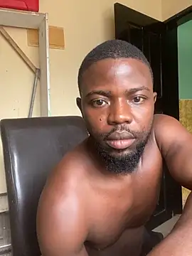 Snapshot of vannycov chatting on February 5, 12:23 pm vannycov online show from February 5, 12:23 pm