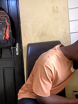 Snapshot of vannycov chatting on November 28, 9:31 am vannycov online show from November 28, 9:31 am