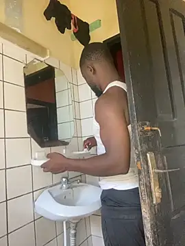 Snapshot of vannycov chatting on November 26, 9:20 am vannycov online show from November 26, 9:20 am