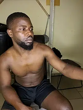 Snapshot of vannycov chatting on January 13, 11:19 pm vannycov online show from January 13, 11:19 pm