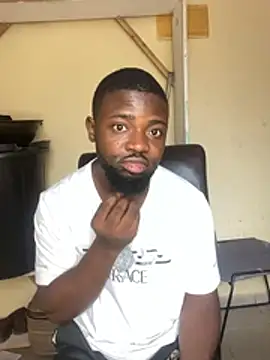 Snapshot of vannycov chatting on January 12, 7:15 am vannycov online show from January 12, 7:15 am