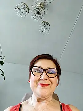 Snapshot of Fire_Night chatting on November 1, 8:19 am Fire Night online show from November 1, 8:19 am