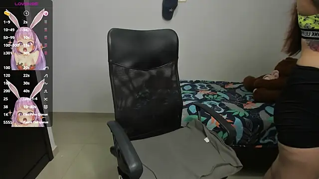 evelyx69x online show from February 26, 11:52 pm