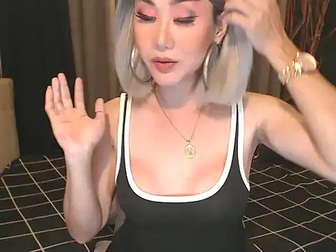 JustForCassie online show from March 10, 1:09 am