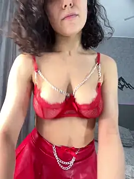 Snapshot of _CurlySue_ chatting on February 17, 9:46 am CurlySue online show from February 17, 9:46 am